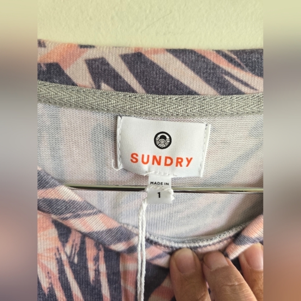 Sundry, Palms‎ Cozy Lightweight Pullover, Blue/Grey/Pink Peach, Size S - NWT! - Picture 7 of 16